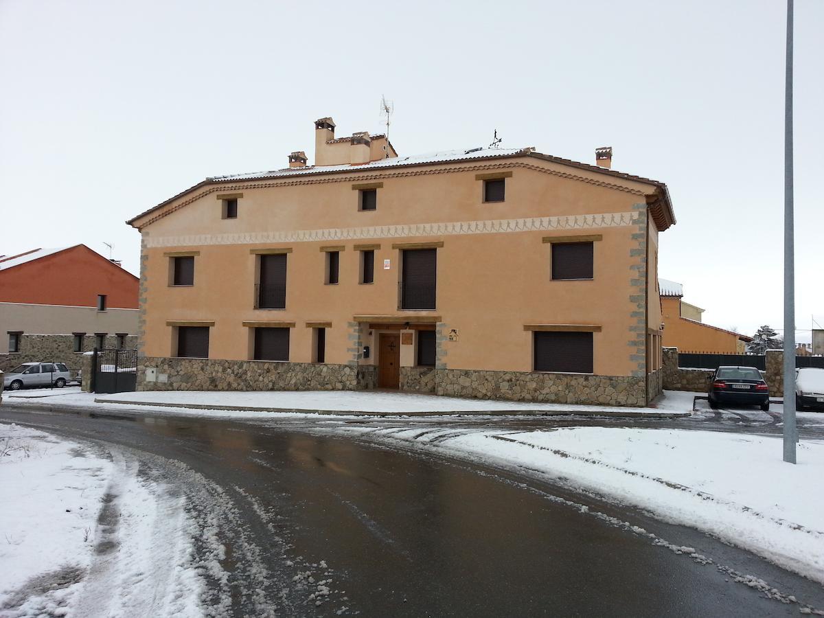 Hotel Rural La Casa Del Tio Telesforo Trescasas المظهر الخارجي الصورة